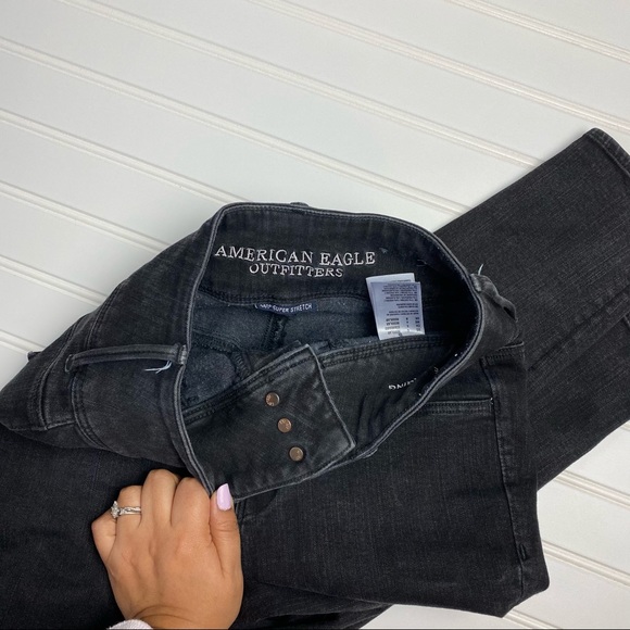 AEO Denim X4 stretch Super Hi-Rise Jegging - Picture 7 of 8